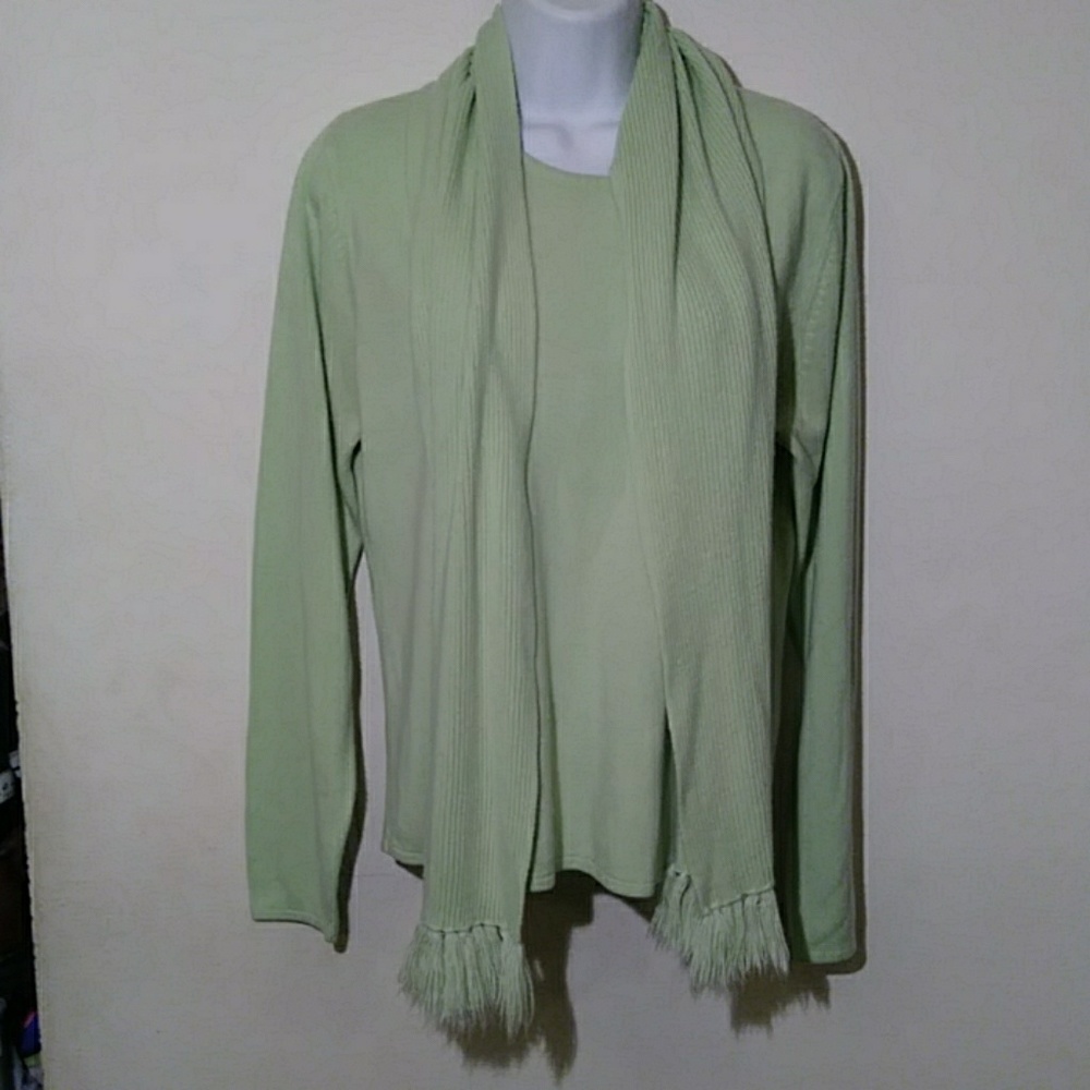 1775 scoop neck green sweater detachable scarf LG